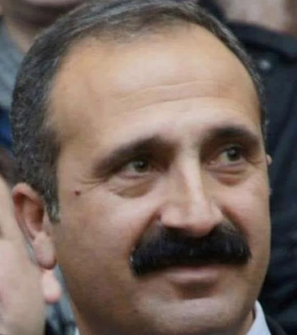 Sîyasetmedarê Kurd Mehmet Bozdağ Serbest Hat Berdan.