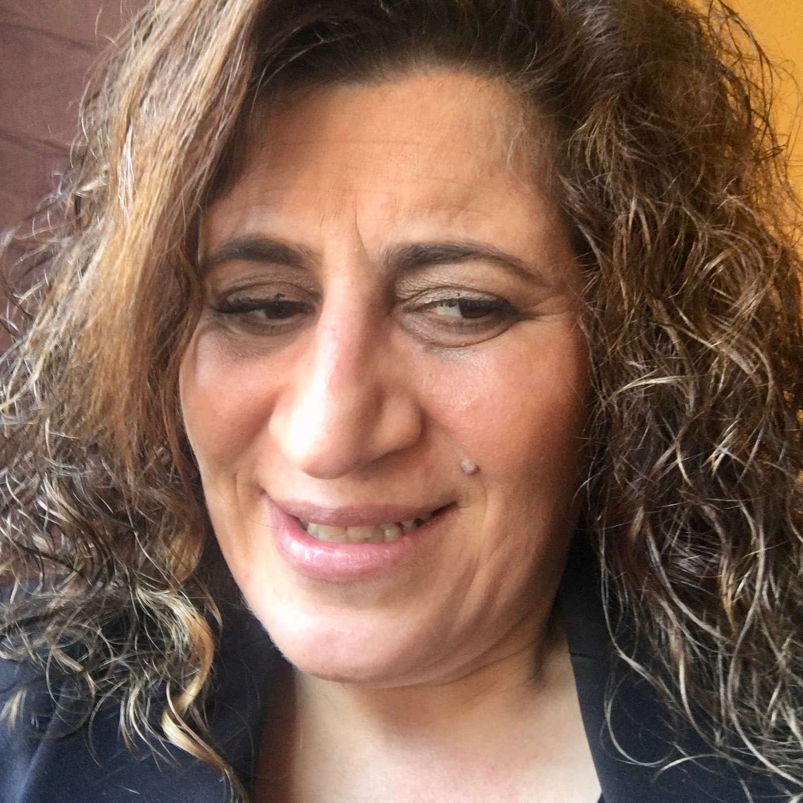 Orta Anadoludaki Kadın Dengbejler / Şoreş Reşî