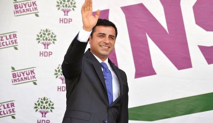 Geleceğimiz için son şans! / Şoreş Reşî